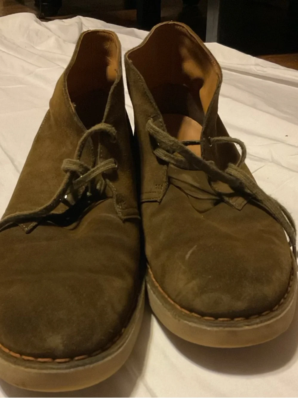 Men's Olive Suede Chukka Boots - Casual Lace-Up
